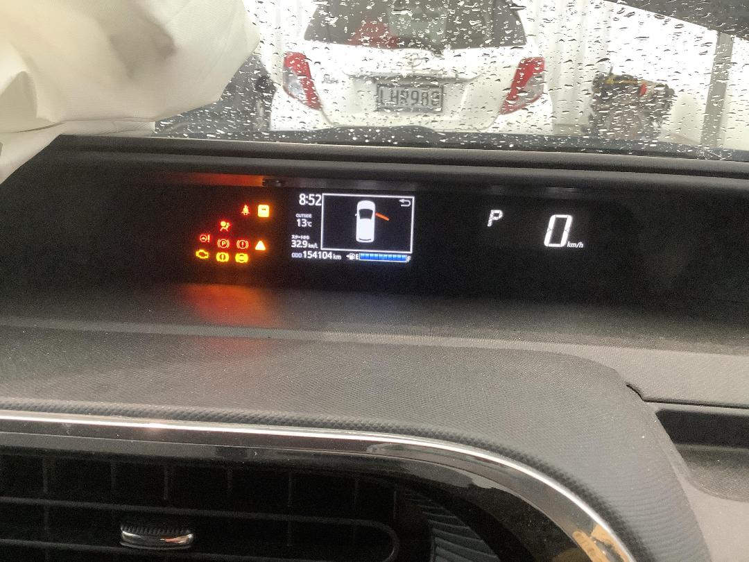 Photo '14' of Toyota Aqua Photo '14' of Toyota Aqua