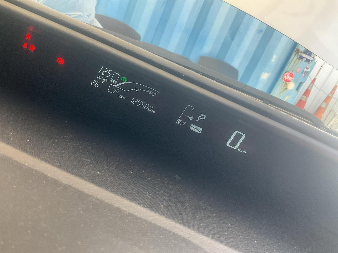 Photo '19' of Toyota Aqua Photo '19' of Toyota Aqua