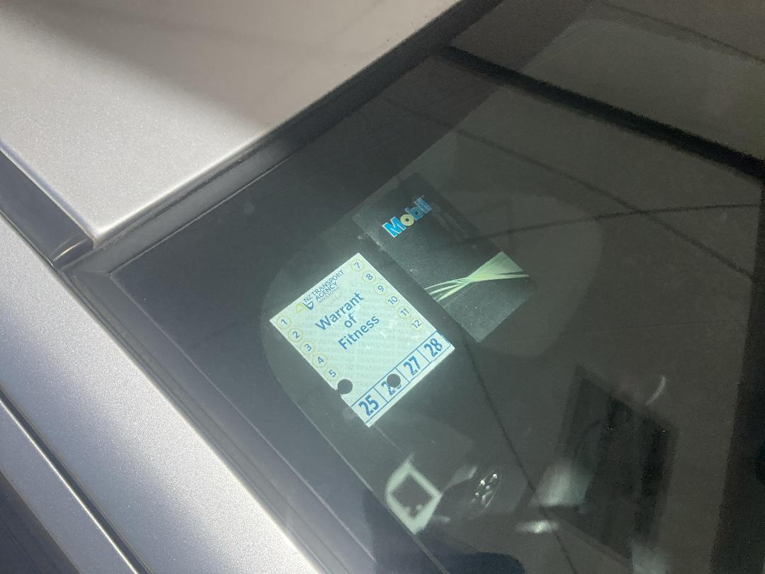 Photo '25' of Toyota Aqua Photo '25' of Toyota Aqua