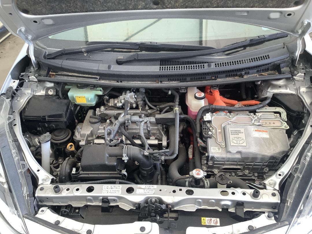 Photo '17' of Toyota Aqua