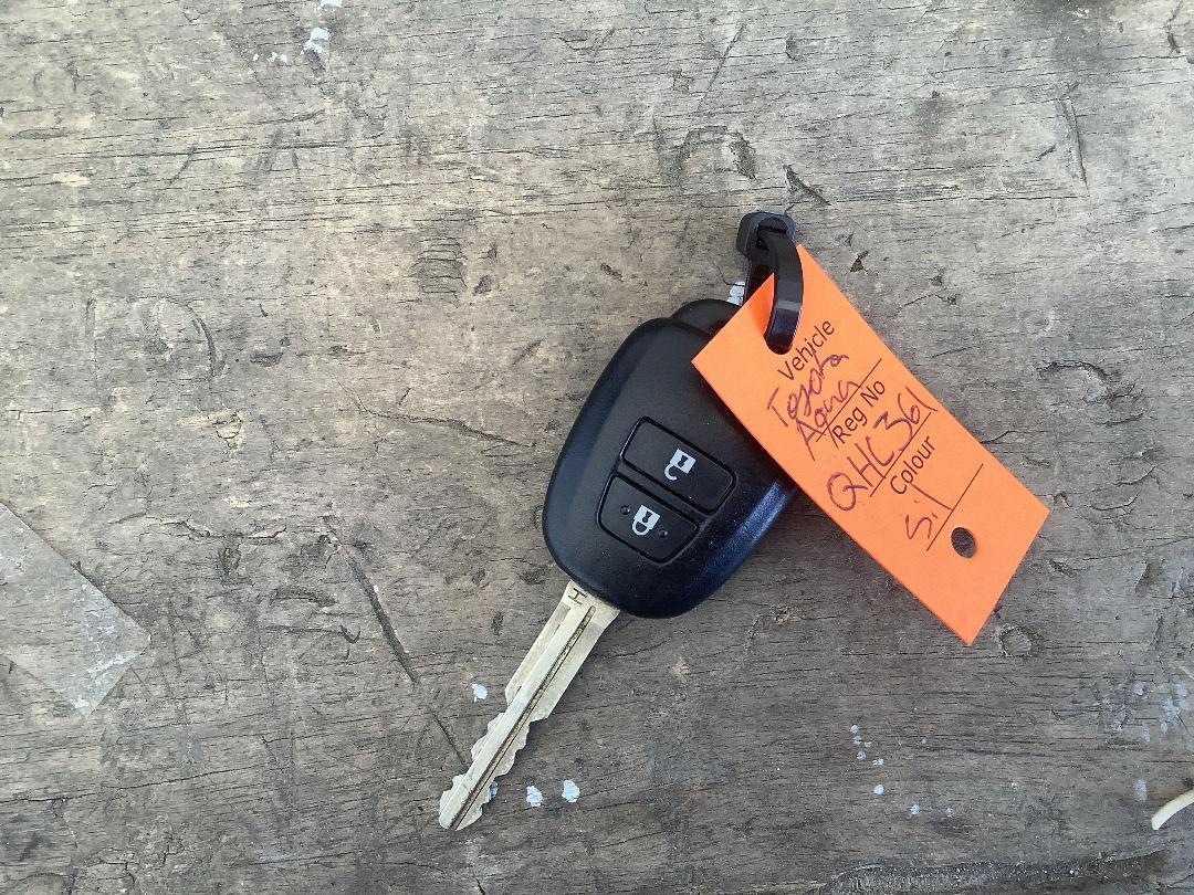 Photo '20' of Toyota Aqua