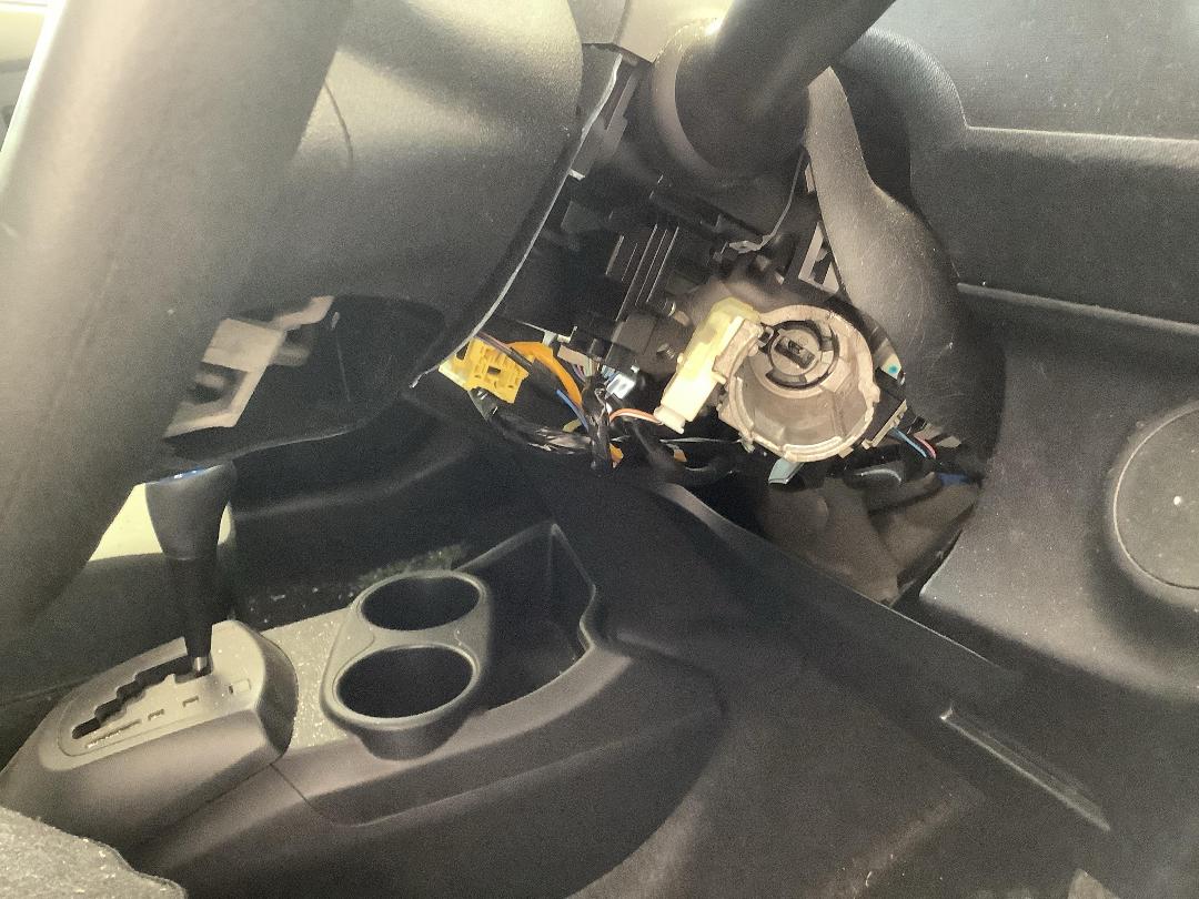 Photo '13' of Toyota Aqua