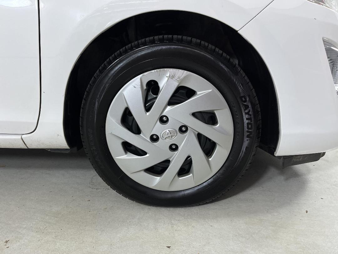 Photo '9' of Toyota Aqua