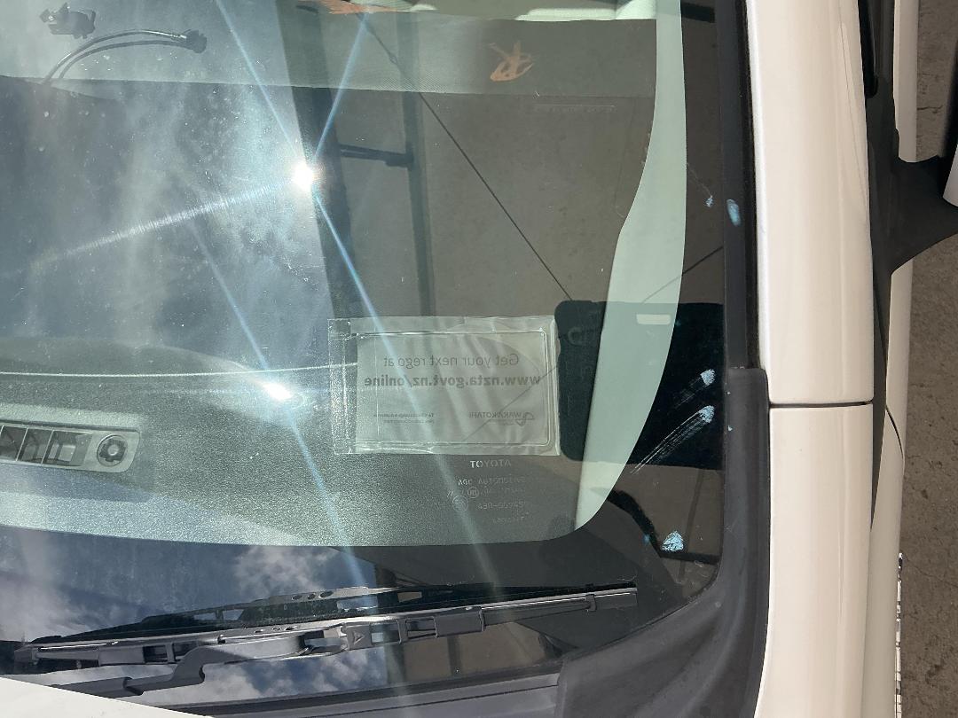 Photo '23' of Toyota Aqua Photo '23' of Toyota Aqua