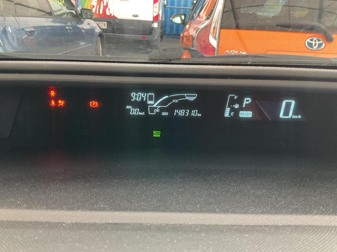 Photo '9' of Toyota Aqua