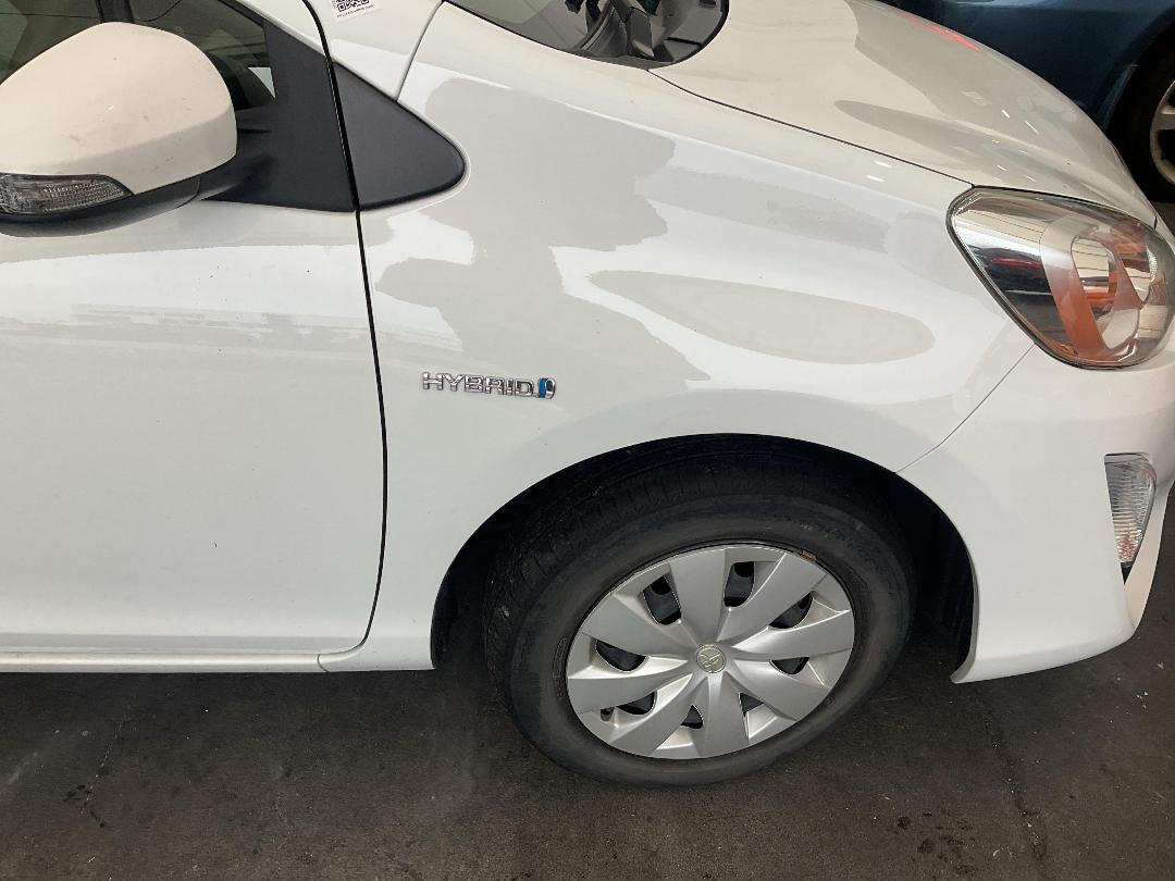 Photo '19' of Toyota Aqua