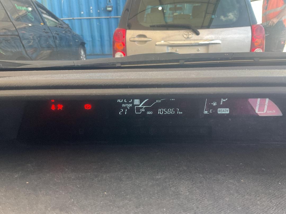 Photo '9' of Toyota Aqua Photo '9' of Toyota Aqua