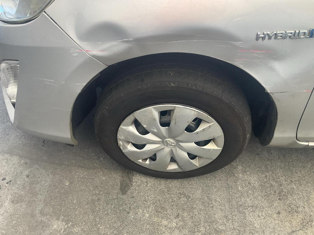 Photo '17' of Toyota Aqua Photo '17' of Toyota Aqua