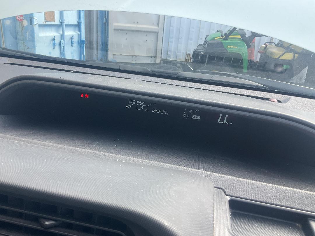 Photo '16' of Toyota Aqua