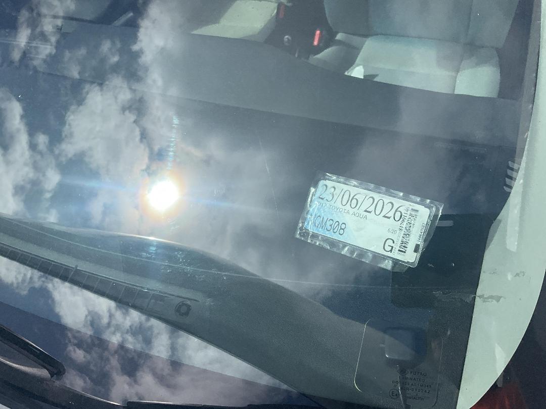 Photo '22' of Toyota Aqua