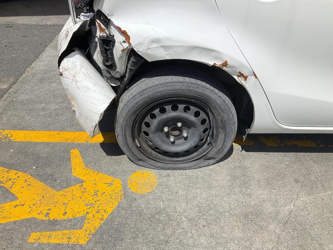 Photo '13' of Toyota Aqua