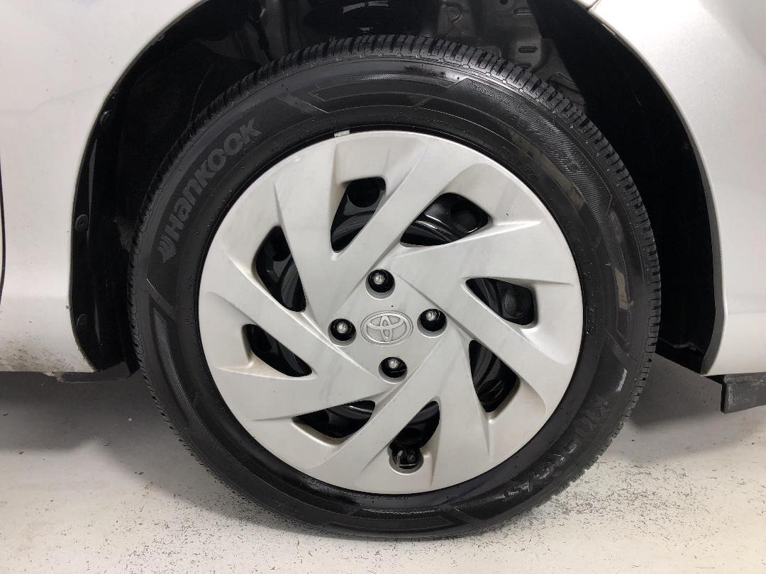 Photo '9' of Toyota Aqua Photo '9' of Toyota Aqua