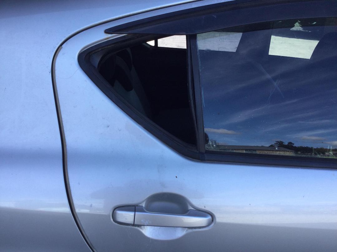 Photo '9' of Toyota Aqua Hybrid