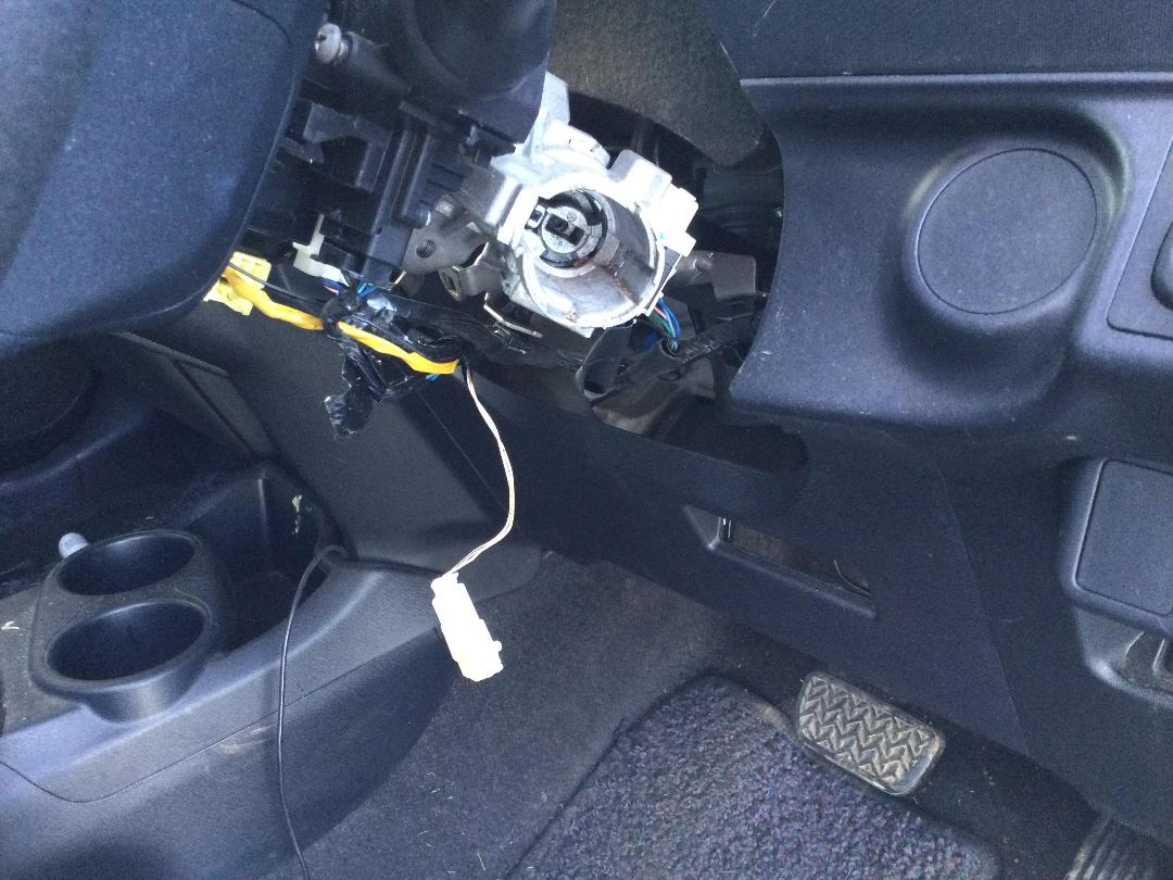 Photo '12' of Toyota Aqua Hybrid