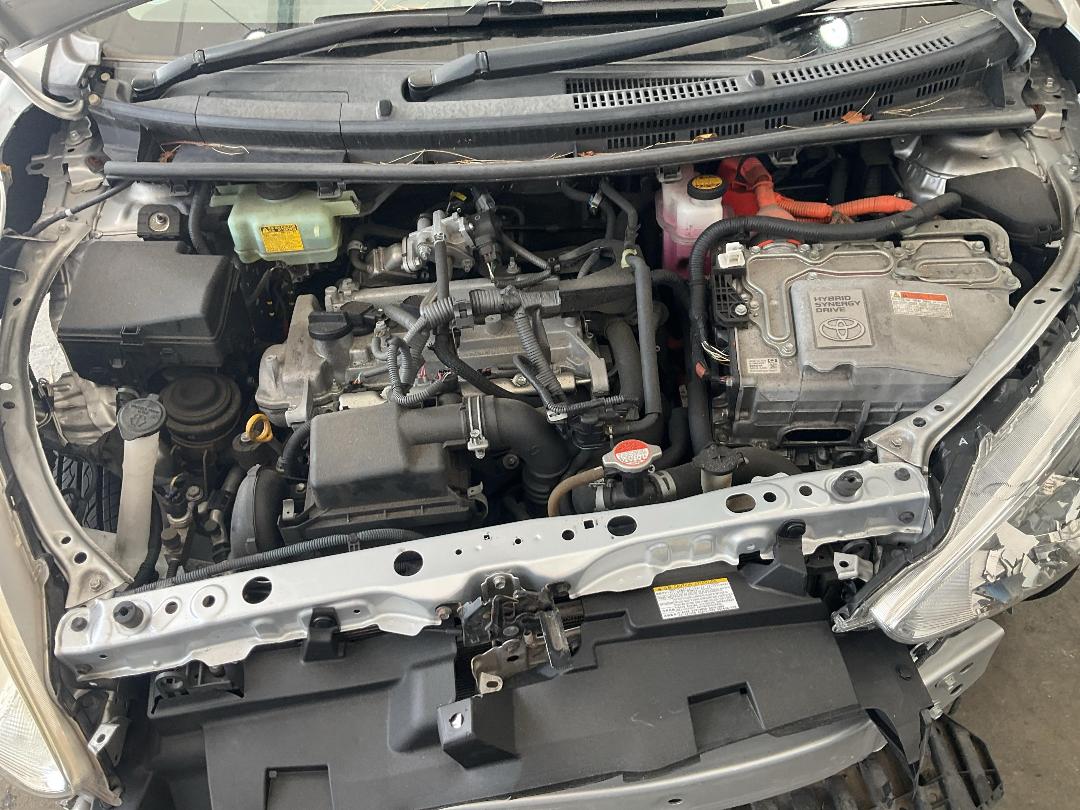 Photo '9' of Toyota Aqua Hybrid