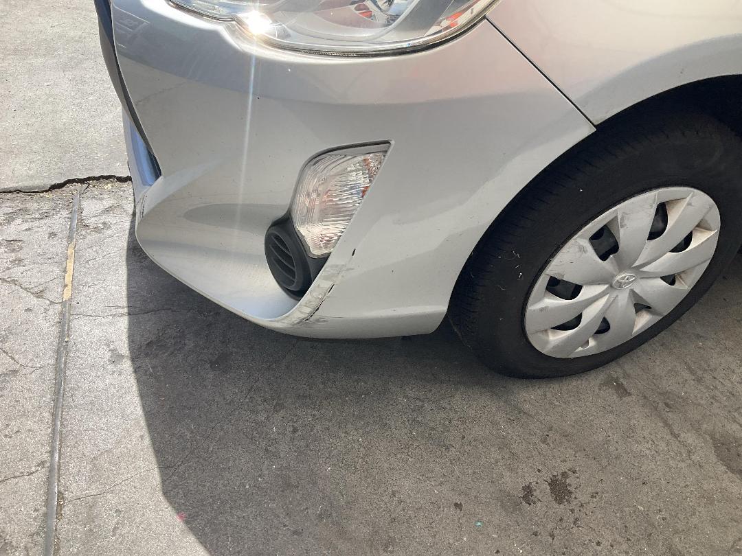 Photo '8' of Toyota Aqua Hybrid