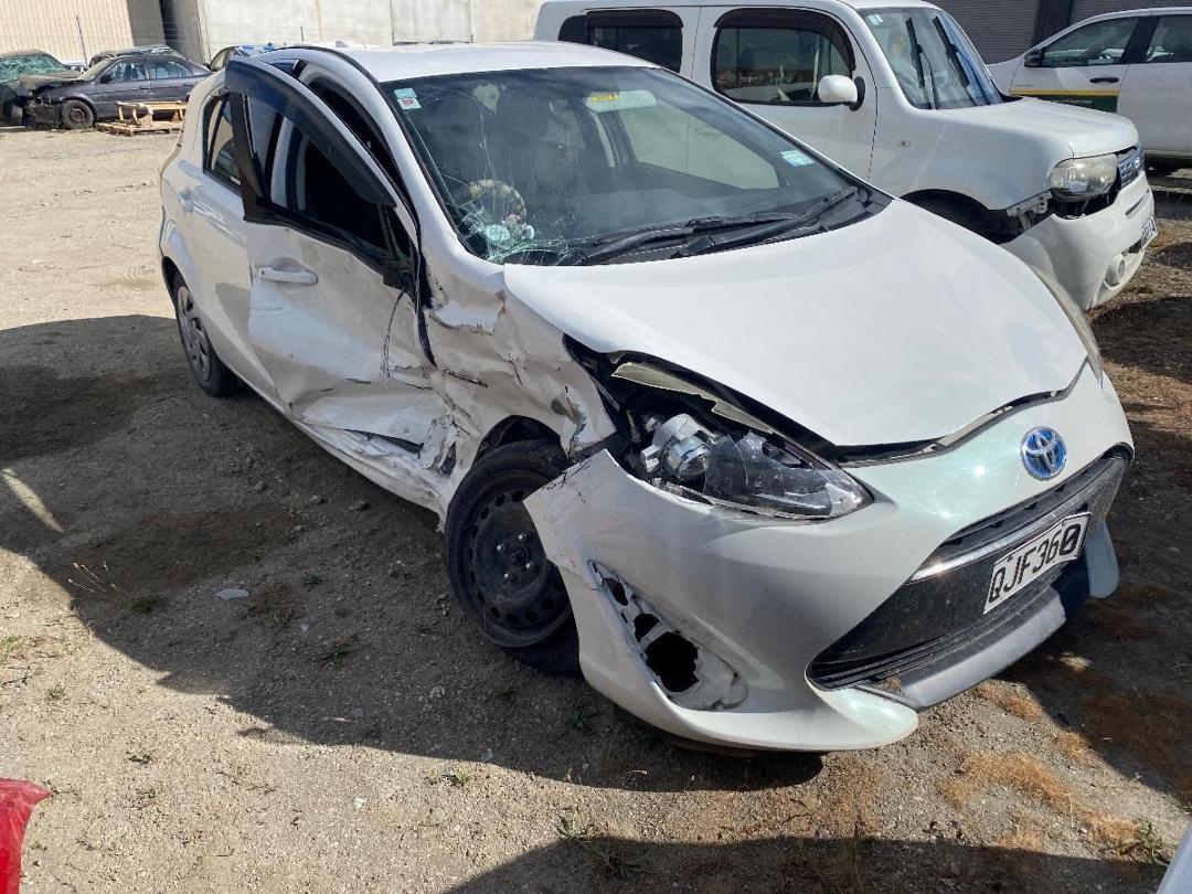 Photo '2' of Toyota Aqua