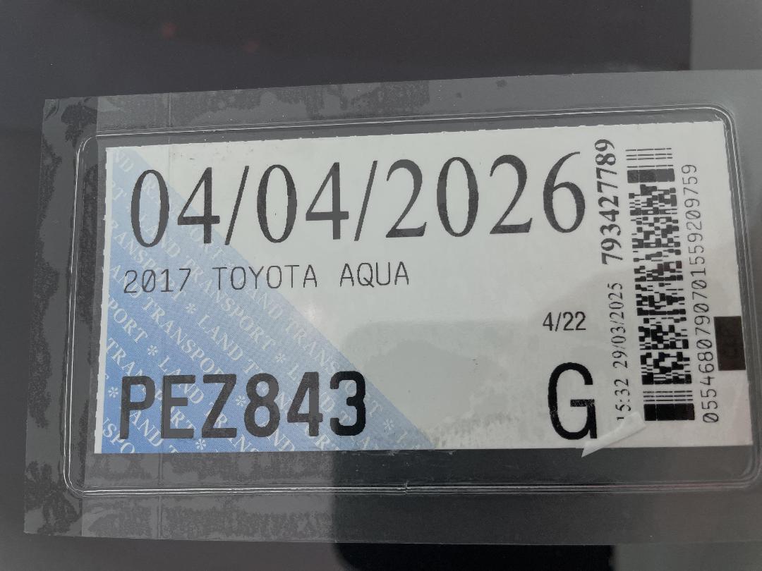 Photo '27' of Toyota Aqua Photo '27' of Toyota Aqua
