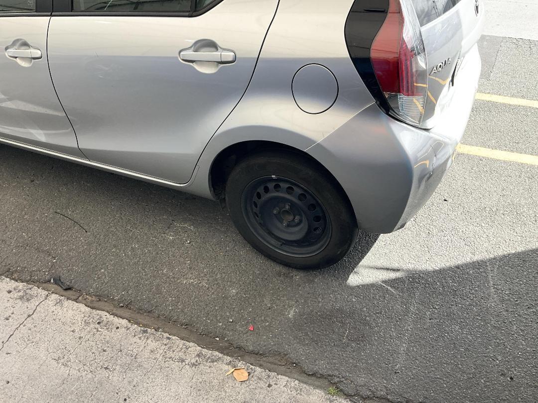 Photo '9' of Toyota Aqua Hybrid Photo '9' of Toyota Aqua Hybrid