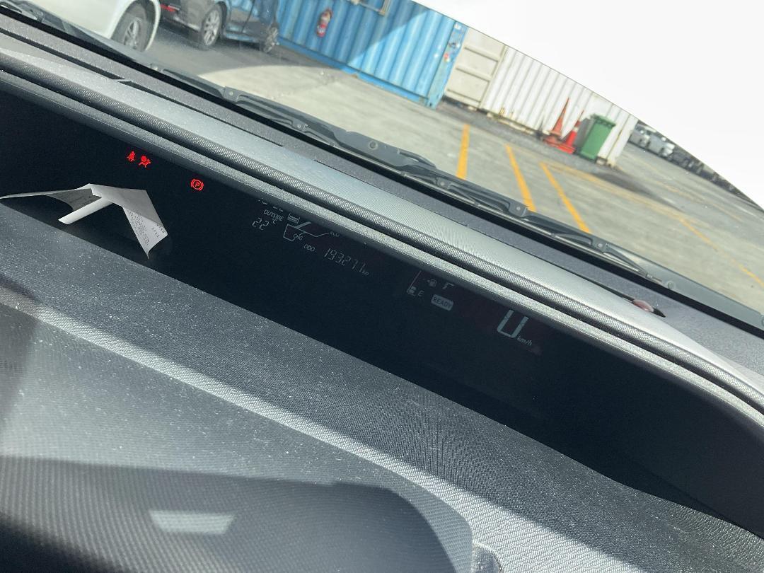 Photo '17' of Toyota Aqua Hybrid Photo '17' of Toyota Aqua Hybrid