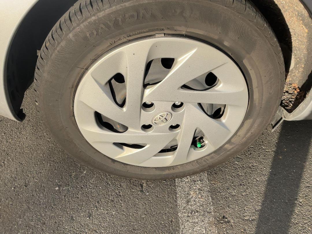 Photo '5' of Toyota Aqua Hybrid