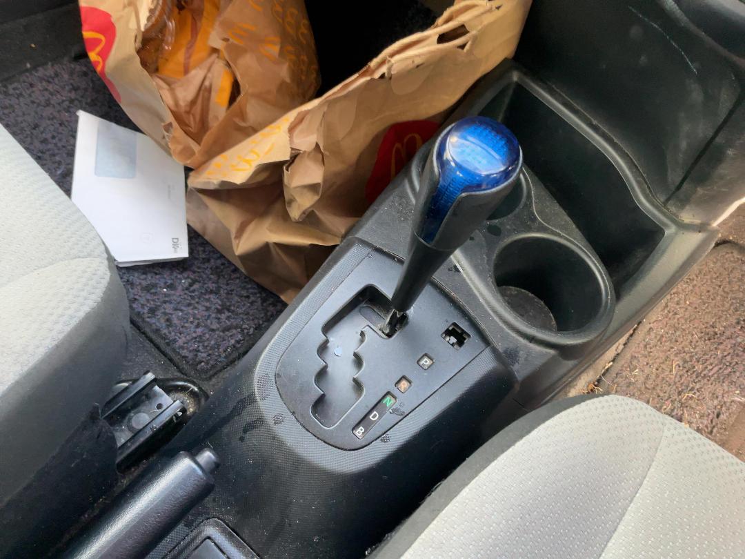 Photo '14' of Toyota Aqua Hybrid