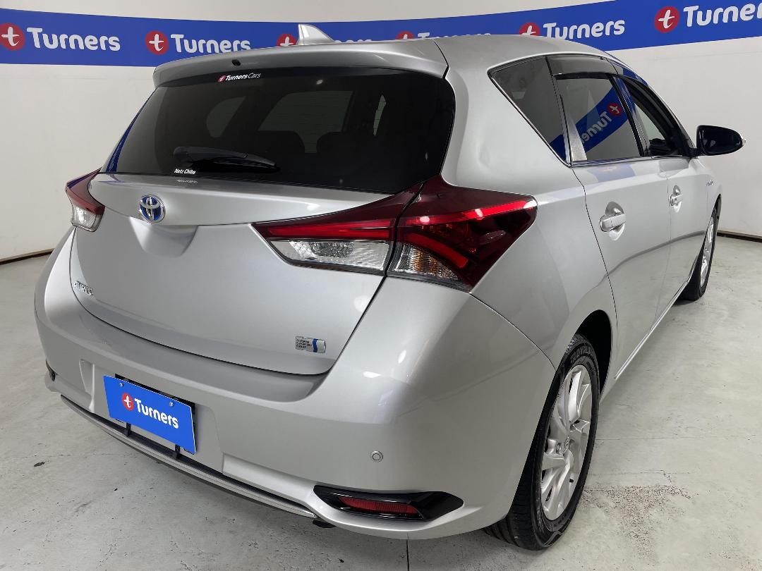 Photo '7' of Toyota Auris
