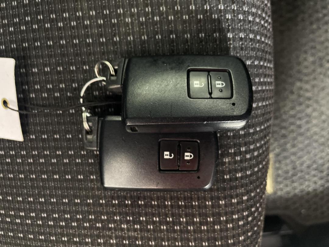 Photo '22' of Toyota Auris