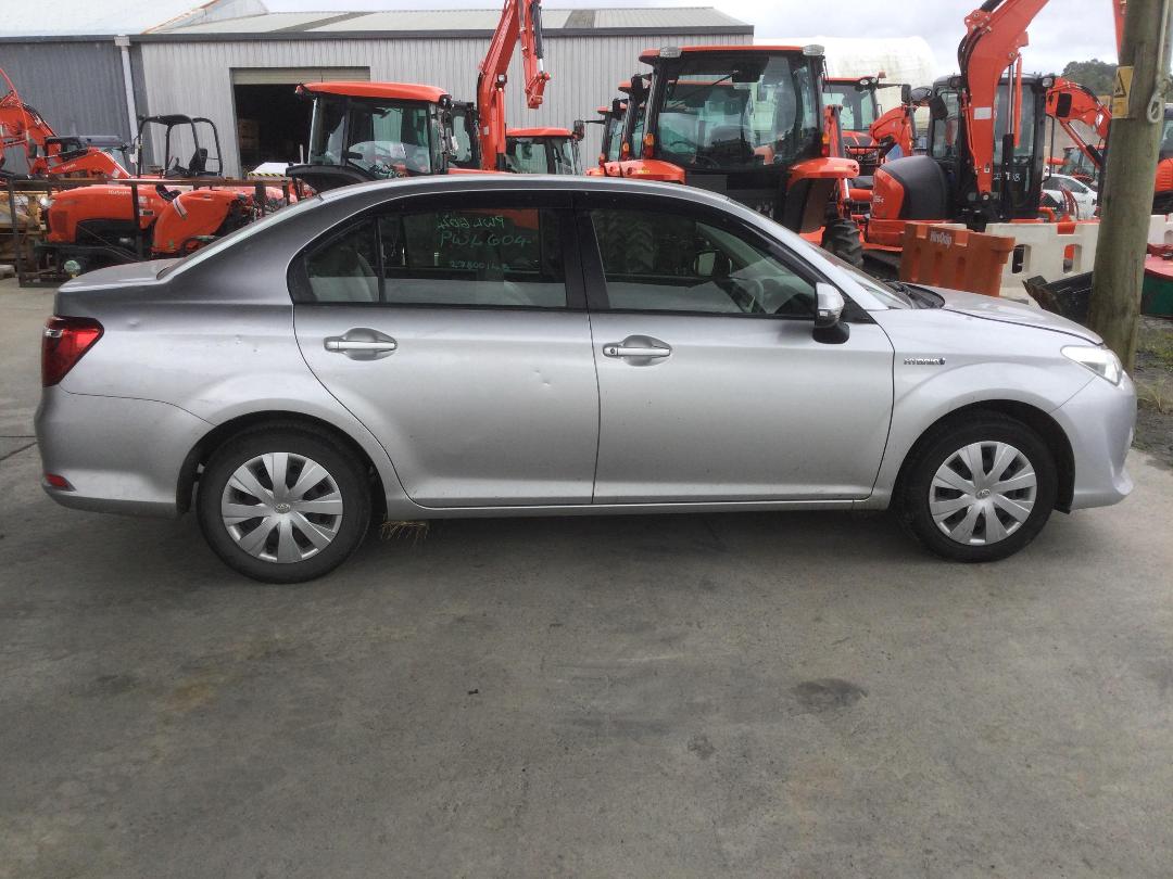 Photo '8' of Toyota Axio Corolla Hybrid