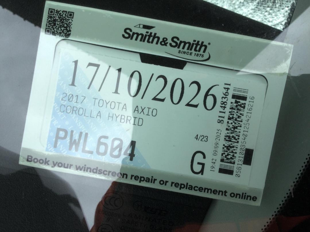 Photo '19' of Toyota Axio Corolla Hybrid