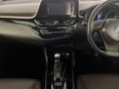 Thumbnail '18' of Toyota C-HR