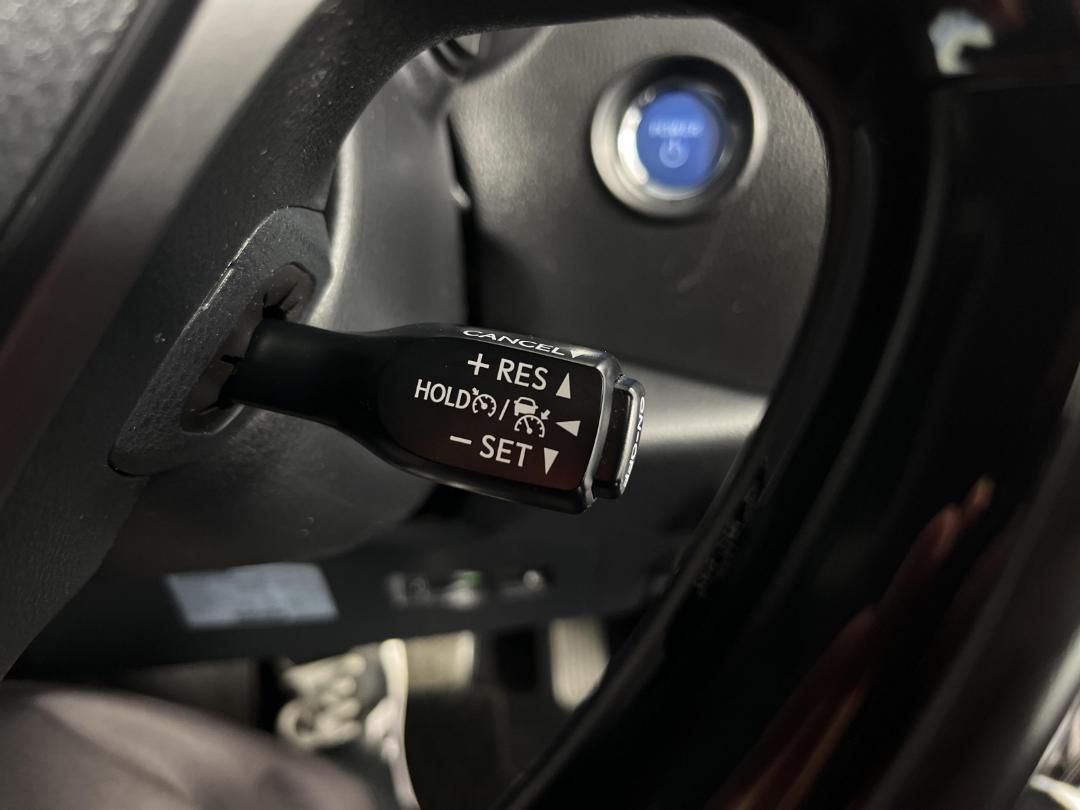 Photo '25' of Toyota C-HR