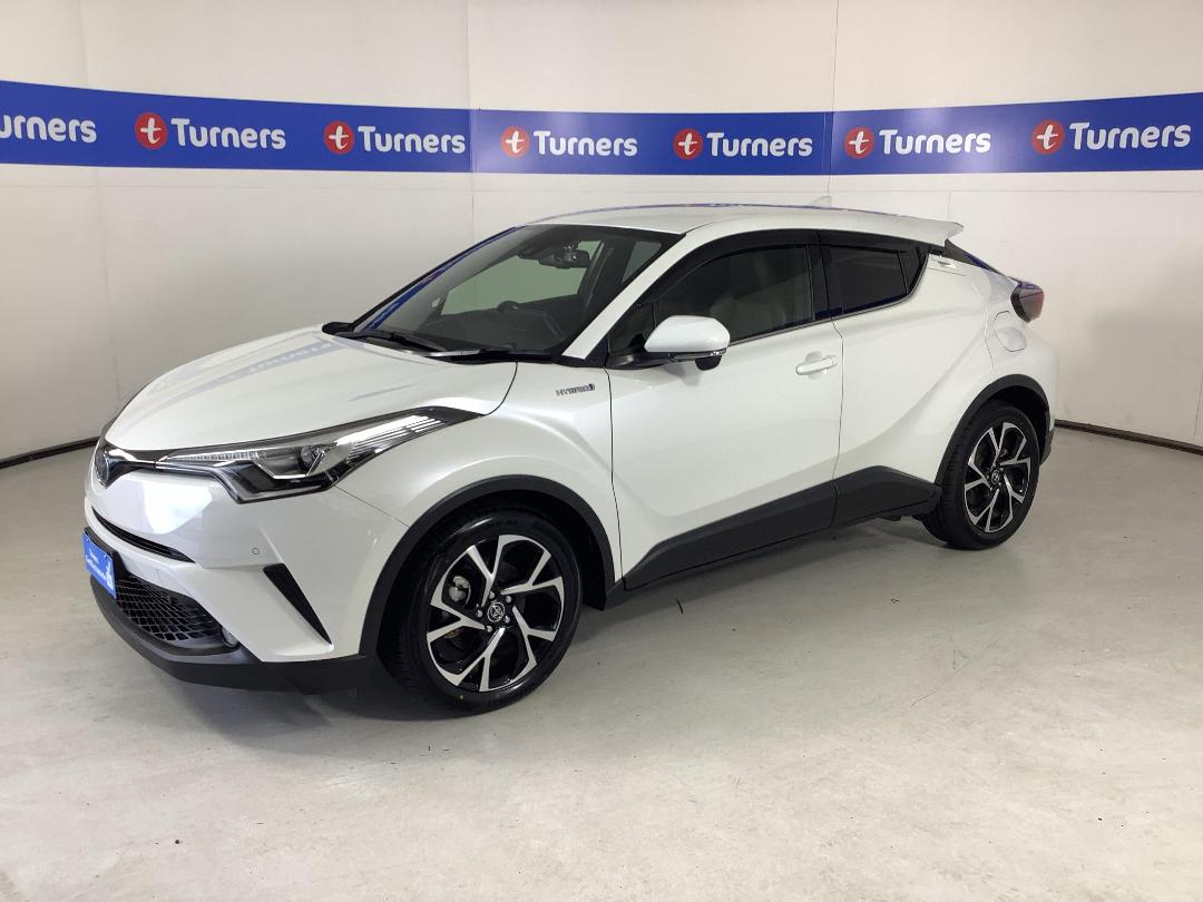 Photo '4' of Toyota C-HR