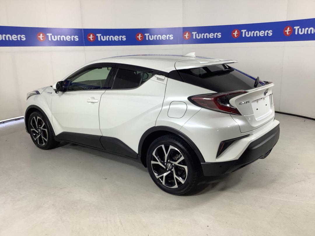 Photo '5' of Toyota C-HR