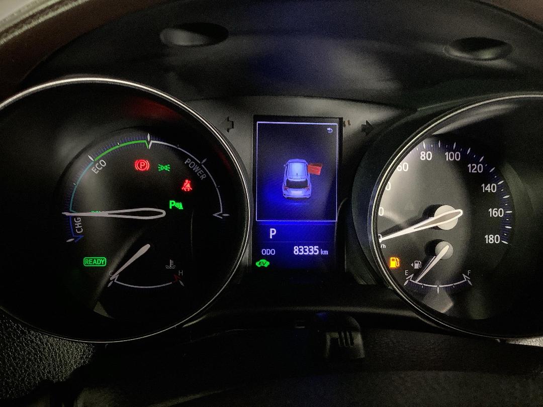 Photo '21' of Toyota C-HR