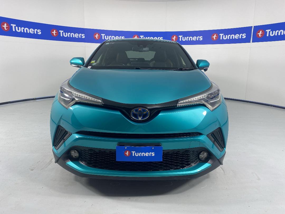 Photo '2' of Toyota C-HR