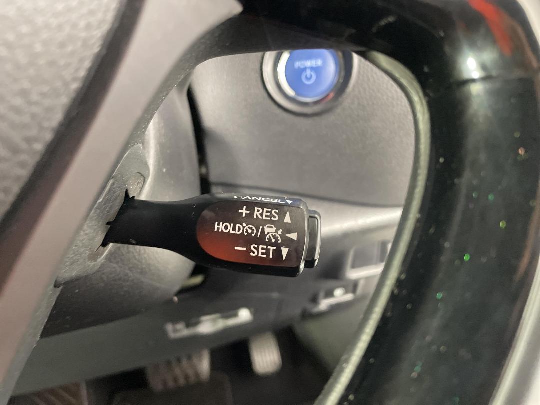 Photo '26' of Toyota C-HR