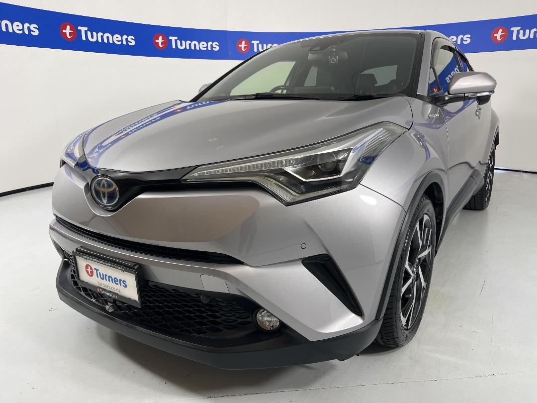 Photo '4' of Toyota C-HR Photo '4' of Toyota C-HR