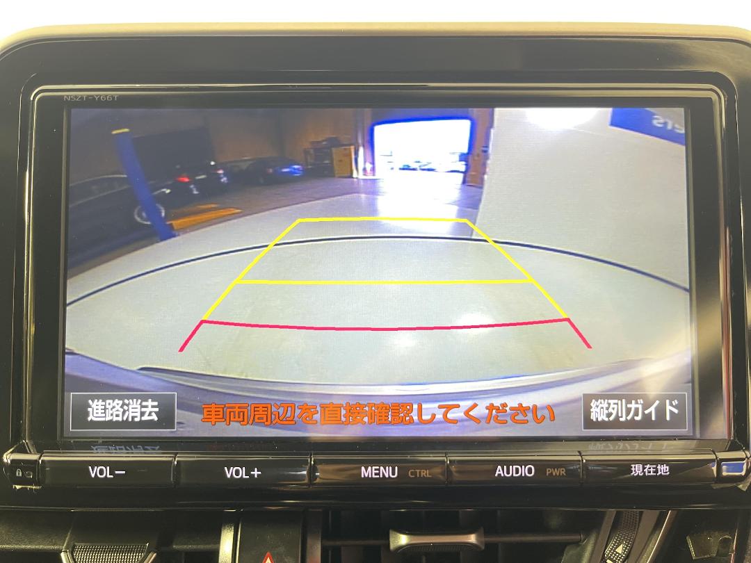 Photo '27' of Toyota C-HR Photo '27' of Toyota C-HR