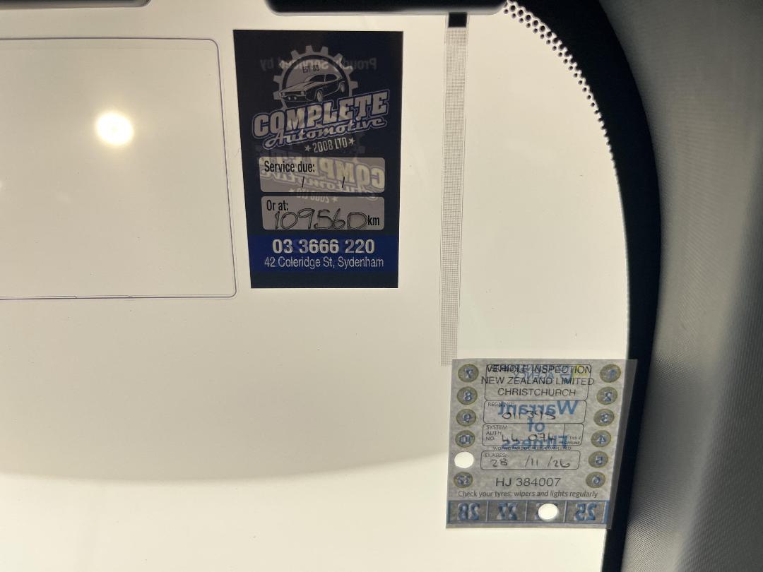 Photo '28' of Toyota C-HR Photo '28' of Toyota C-HR