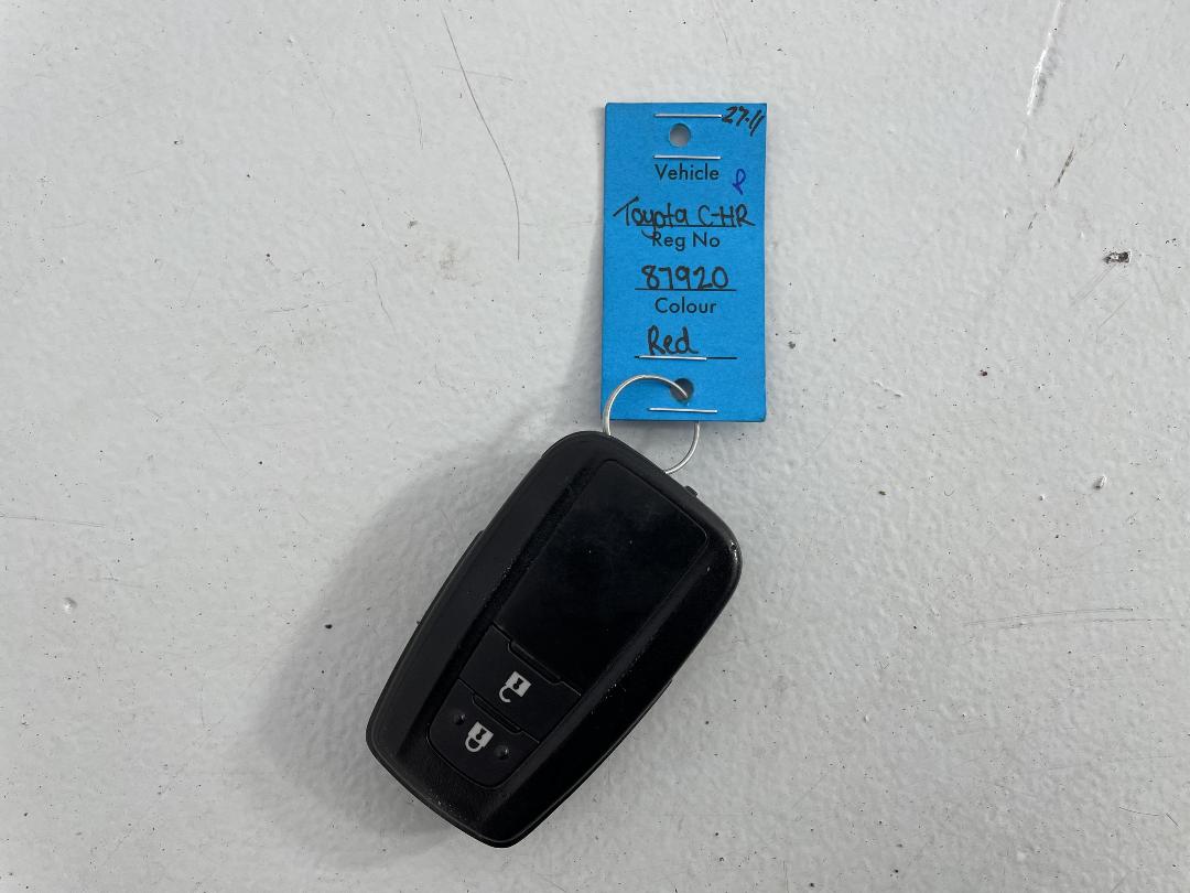 Photo '22' of Toyota C-HR