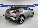Thumbnail '7' of Toyota C-HR