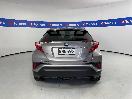 Thumbnail '6' of Toyota C-HR