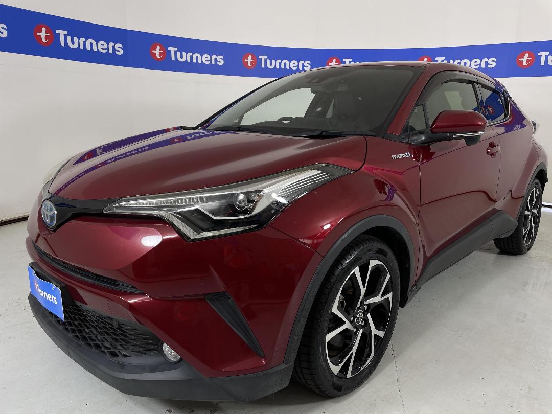 Photo '4' of Toyota C-HR Photo '4' of Toyota C-HR