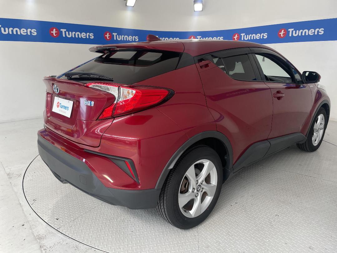 Photo '7' of Toyota C-HR