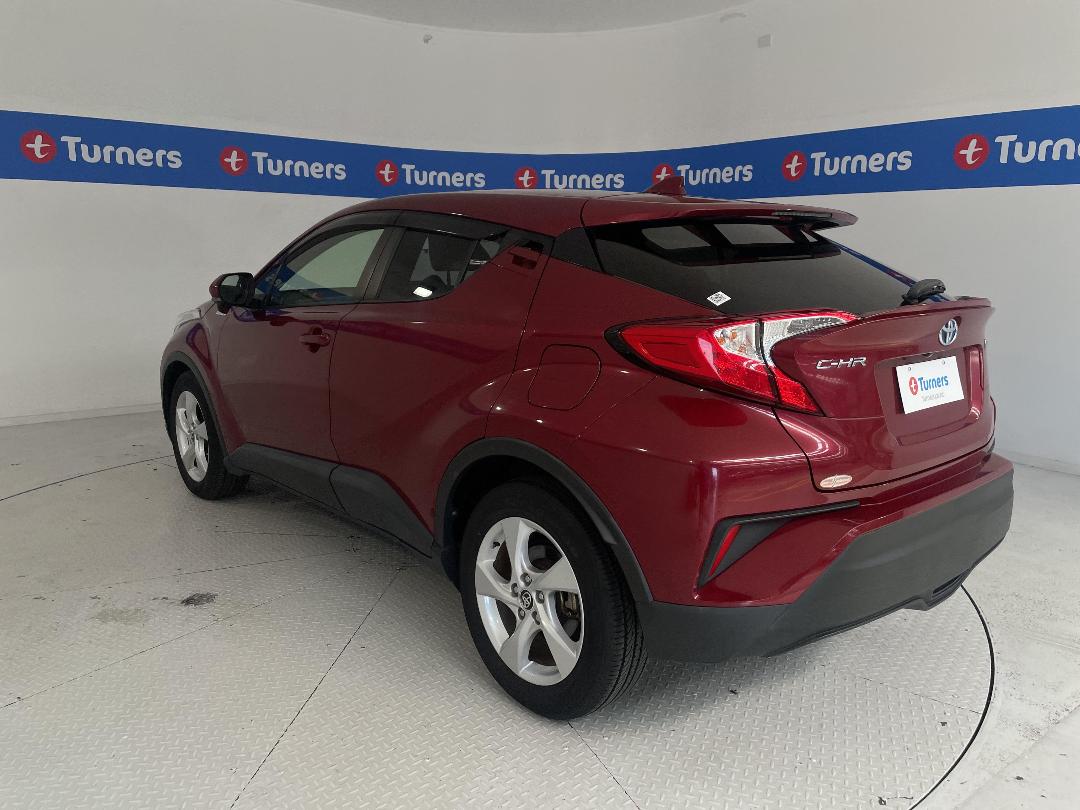 Photo '5' of Toyota C-HR