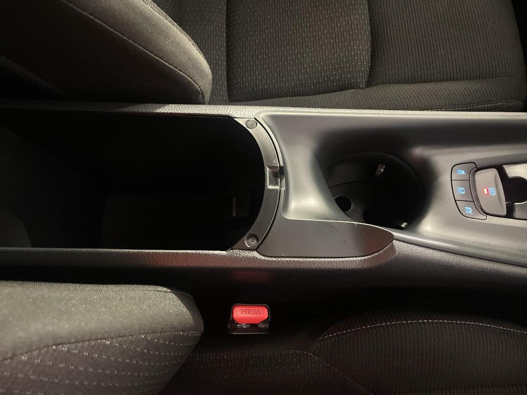 Photo '31' of Toyota C-HR