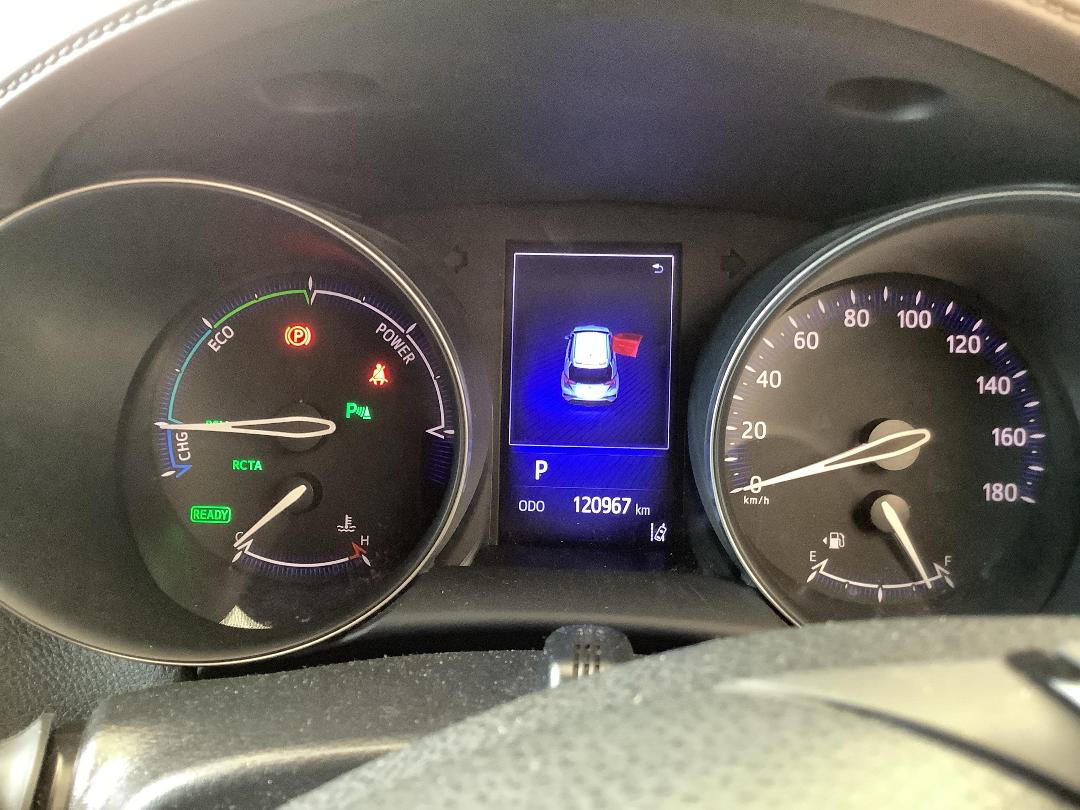 Photo '15' of Toyota C-HR Photo '15' of Toyota C-HR