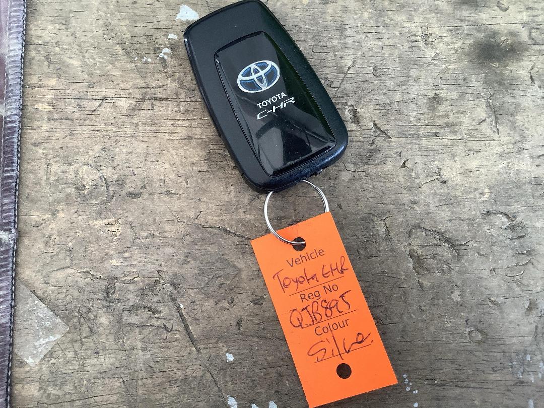 Photo '18' of Toyota C-HR Photo '18' of Toyota C-HR