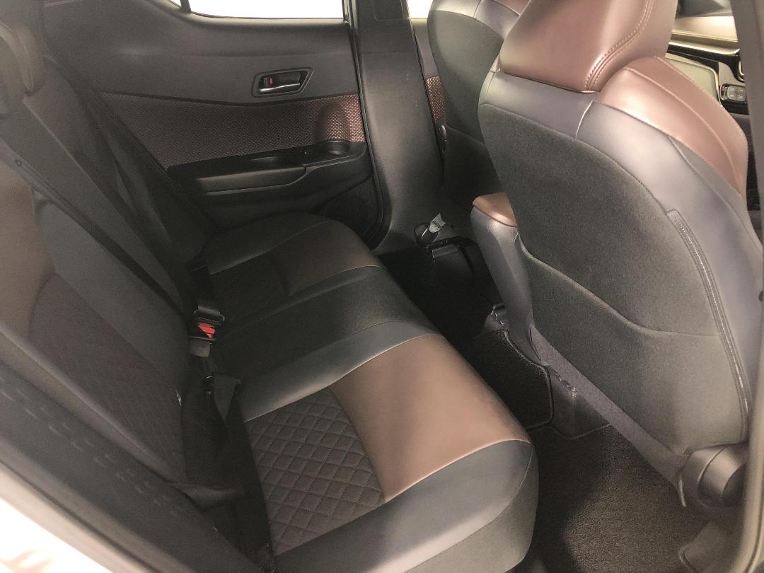 Photo '20' of Toyota C-HR